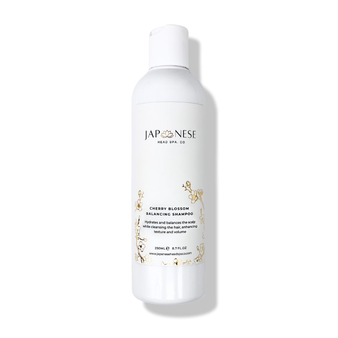 URAVNOTEŽENI ŠAMPOON CHERRY BLOSSOM URAVNOTEŽENI ŠAMPOON CHERRY BLOSSOM