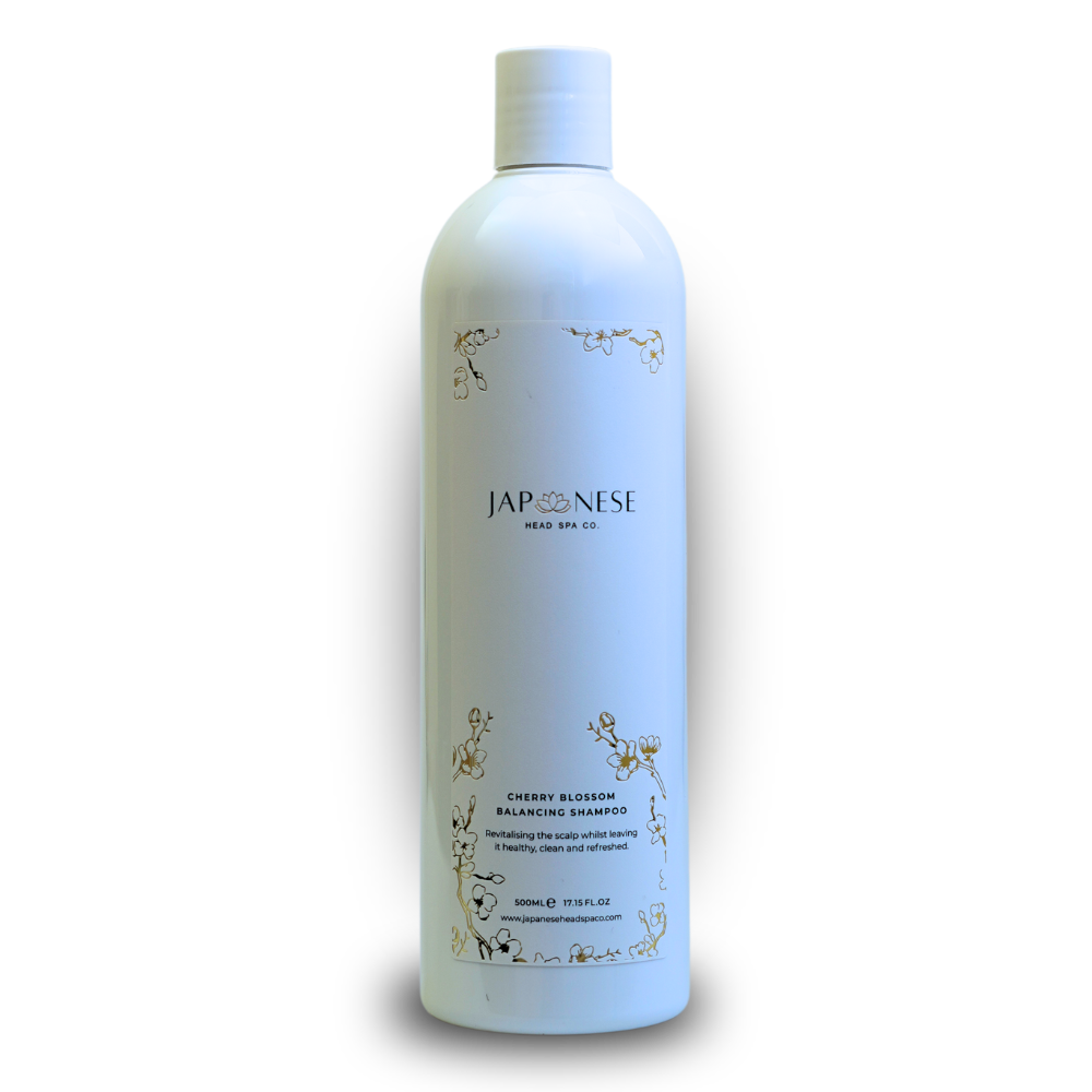 URAVNOTEŽENI ŠAMPOON CHERRY BLOSSOM